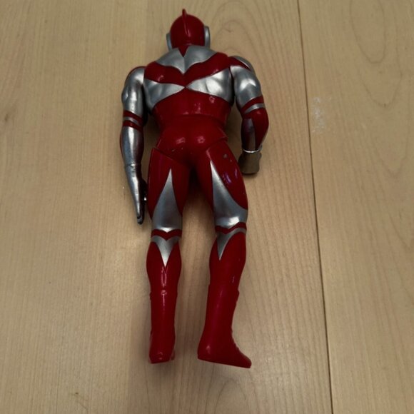 1990 Tsuburaya China 8" Ultraman Action Figure Red Silver - Picture 5 of 8